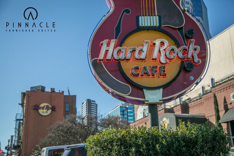 Staying in a Nashville Furnished Apartment? Check out the Hottest Restaurants Around